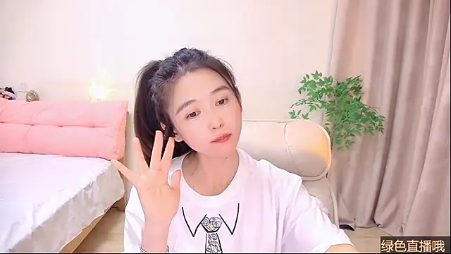 Coco-Sweetie live sex cam