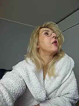 MariaRichi_'s cam snapshot