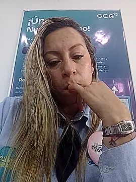 Katalina_S3xy's cam snapshot