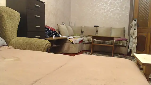 Amy_August's cam snapshot