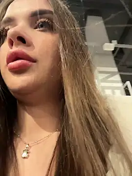 KristiRich's cam snapshot