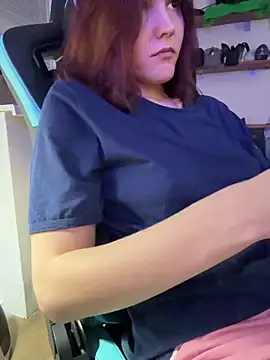 LollyMot's cam snapshot