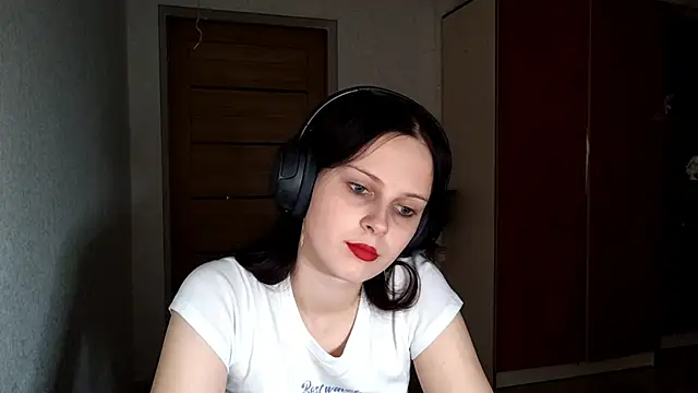 Solareclipsis's cam snapshot