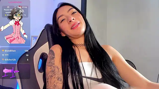 AlliceCopper's cam snapshot