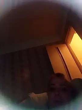 AlmaGold47's cam snapshot