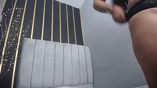 ChloeDreamm's cam snapshot