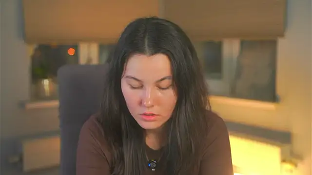 BlossomRoehm's cam snapshot