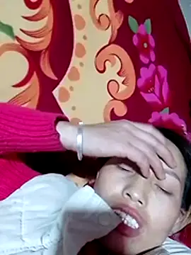 Gummiesu's cam snapshot