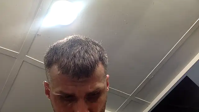 sexyhotstud12's cam snapshot