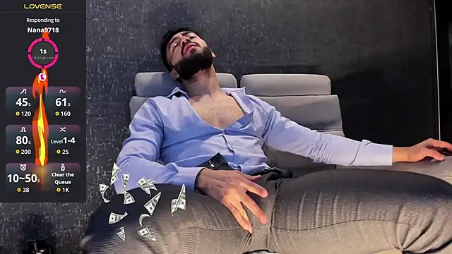 MarkWalker__'s cam snapshot