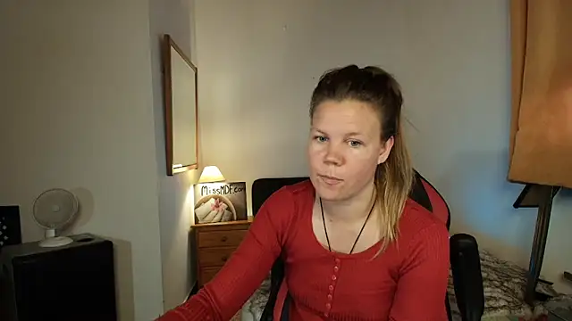 CallMeMaria's cam snapshot