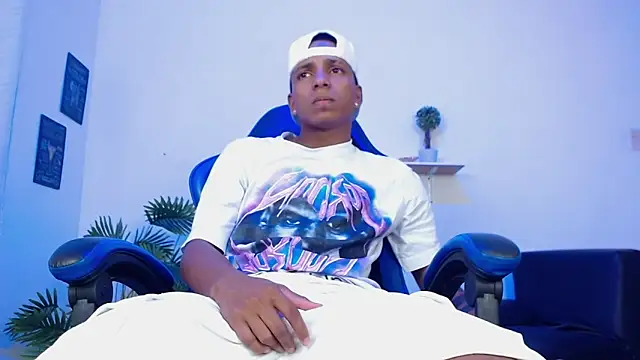 ostinn18's cam snapshot