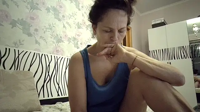 LindaStarS's cam snapshot