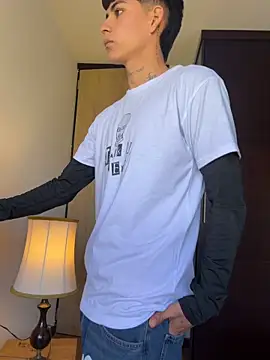 Lukas_strong live sex cam