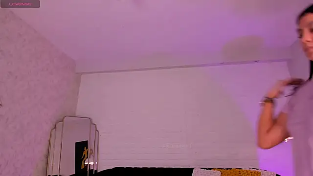 AllyJensen's cam snapshot