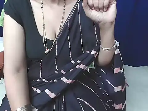 sunitha-3's cam snapshot