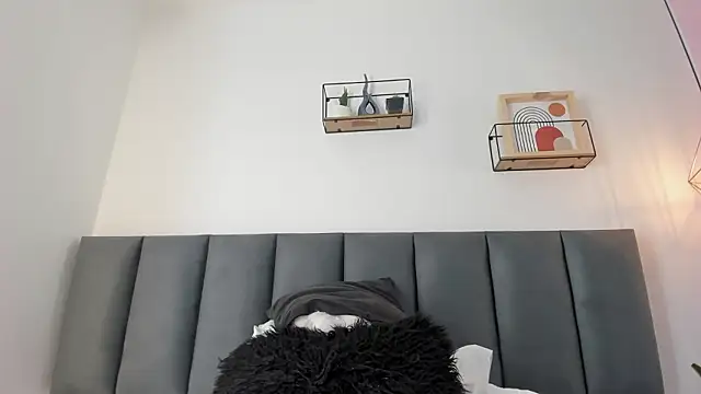 MaraOwen_'s cam snapshot