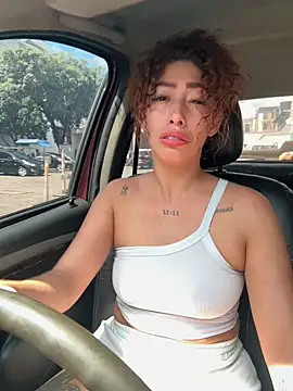 roxyrougee's cam snapshot