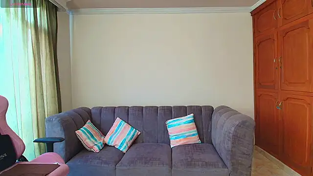 lili_jade222 live sex cam