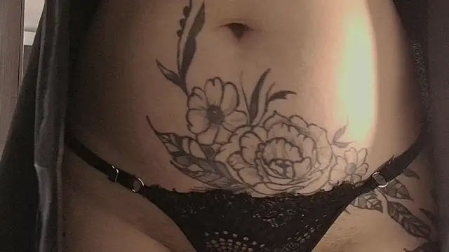 Cherry_1992 live sex cam