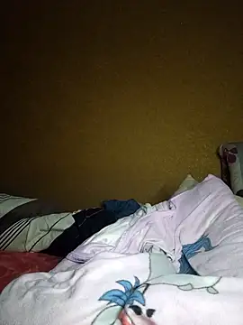 LiluHot's cam snapshot