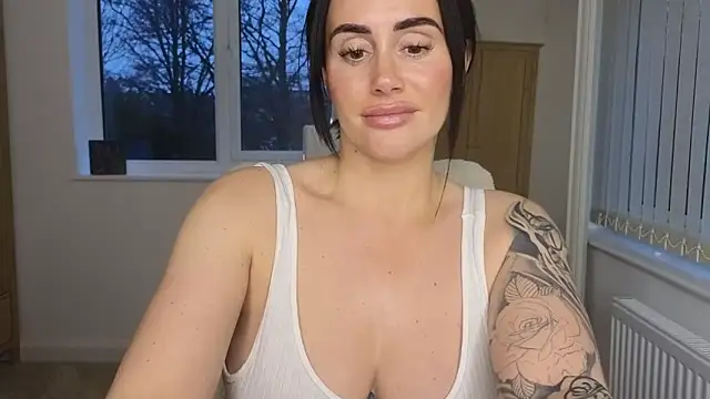 LibbyLoveHeartx live sex cam