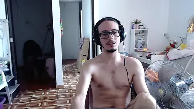 cholitohermoso live sex cam