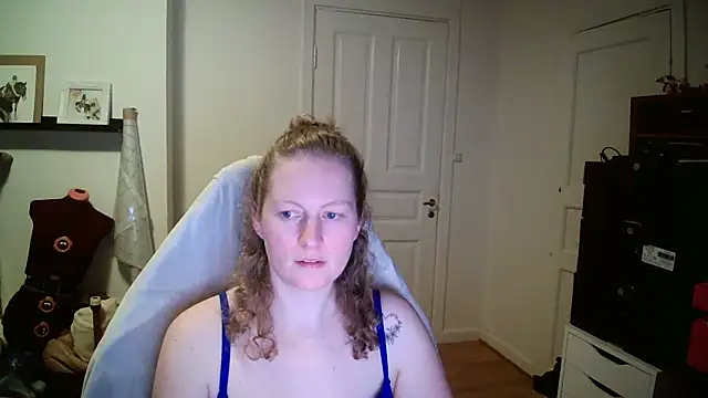 Girlnina-1995 live sex cam