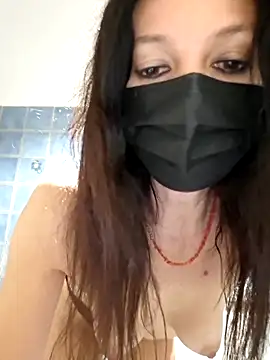 Dayana2022 live sex cam