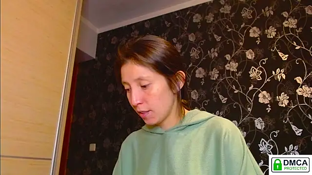 Sophi_Cute's cam snapshot