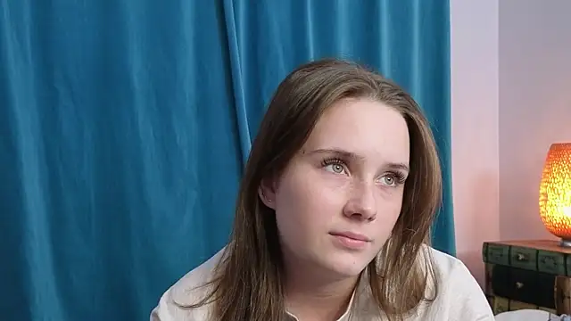 GenevieNyreen's cam snapshot