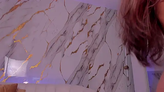 ErikaBenz_'s cam snapshot