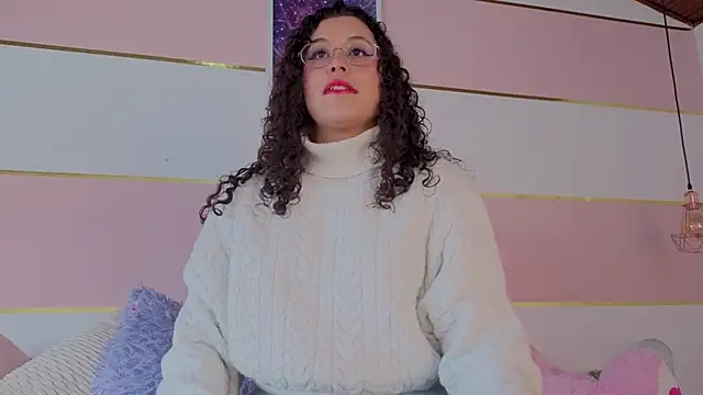 Charlotte__Miller's cam snapshot