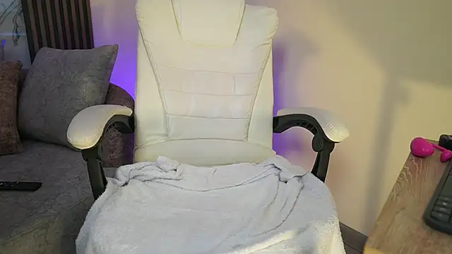 TessaaFox's cam snapshot