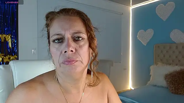 channelsmith_55's cam snapshot