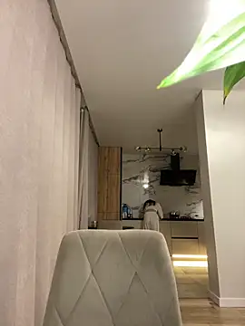 little_belucci's cam snapshot