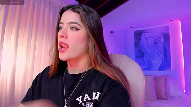 nathalie_rivers's cam snapshot