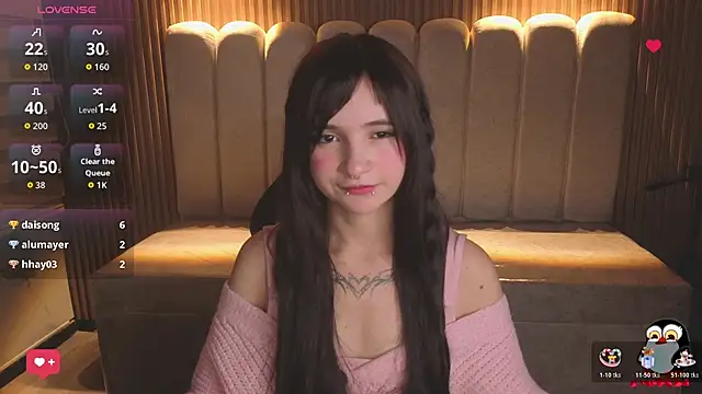 _Charlotte_Collins_'s cam snapshot