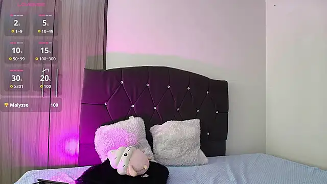 Ruby_Whispers's cam snapshot