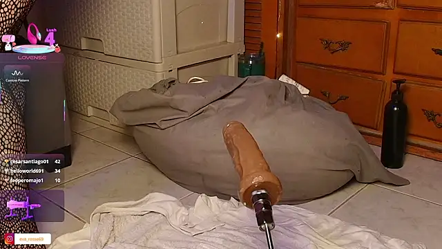 eva_rosse69's cam snapshot