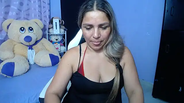 cum_bigass's cam snapshot