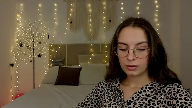 Real_cutie1's cam snapshot