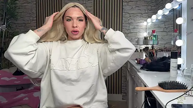 NattyFierros live sex cam