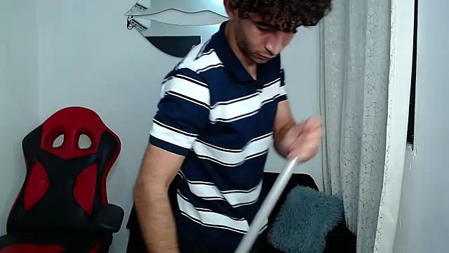 Caius_fox live sex cam