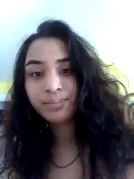 SoakedUpKitty-'s cam snapshot