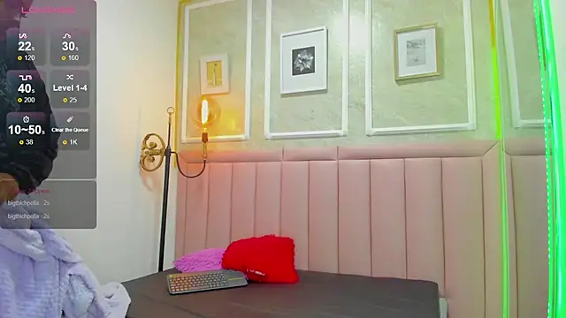 Luna_cocoa's cam snapshot