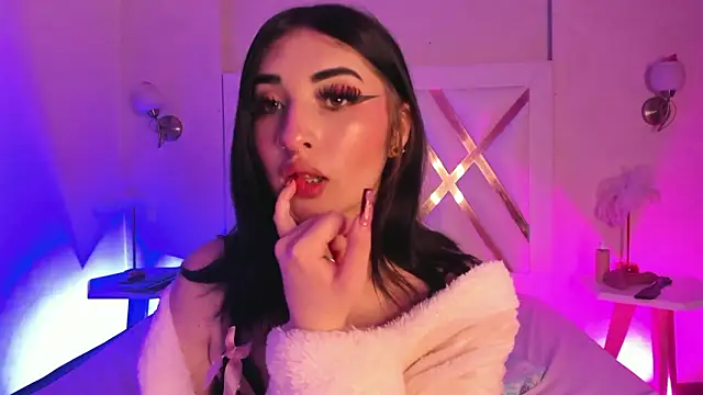 KattEngel's cam snapshot