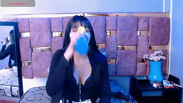 _valery34_'s cam snapshot