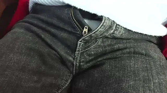 hairyandtiny's cam snapshot