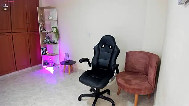 Nathalie_29's cam snapshot